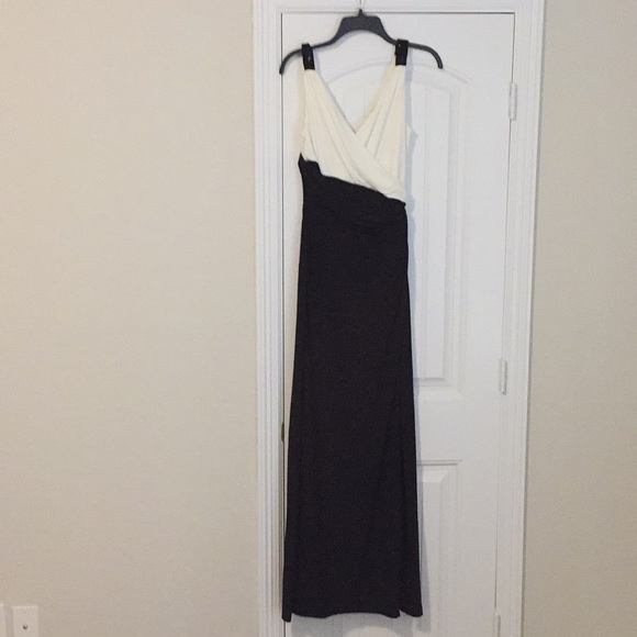 Ralph Lauren Colorblock Jersey Wrap Column Gown - Picture 5 of 8